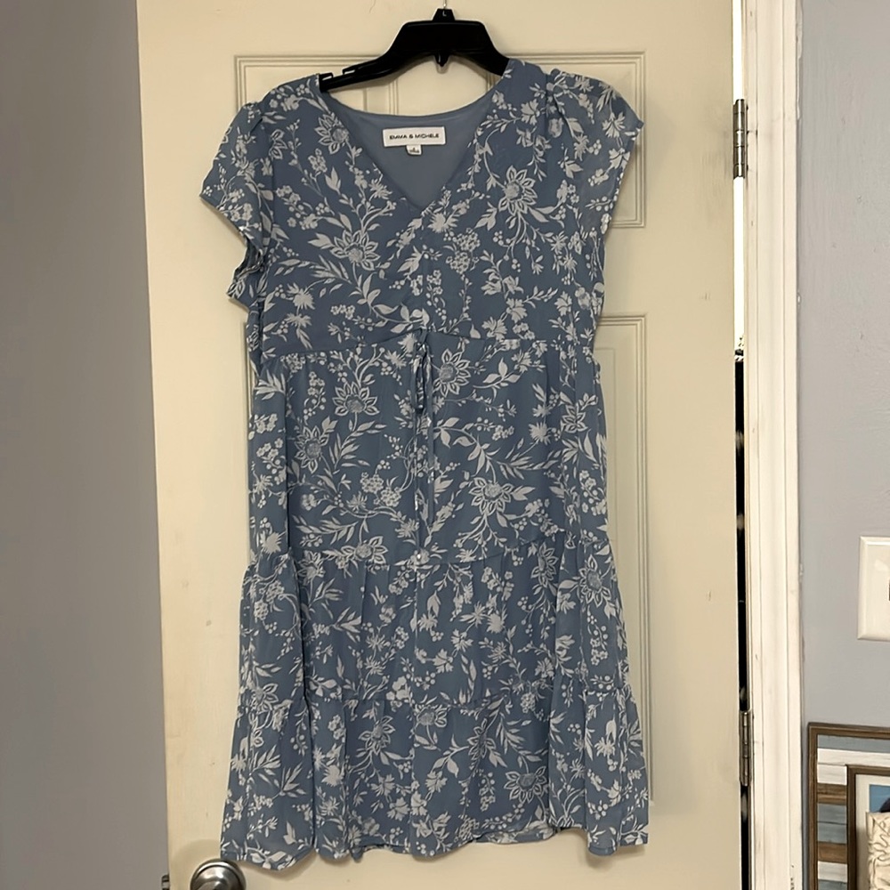 Emma and Michele Sun dress. Size small in light blue floral.